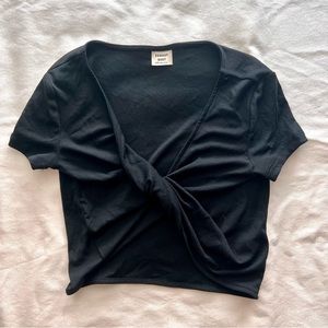 Aritzia Sunday Best Cross-front Crop Top‎